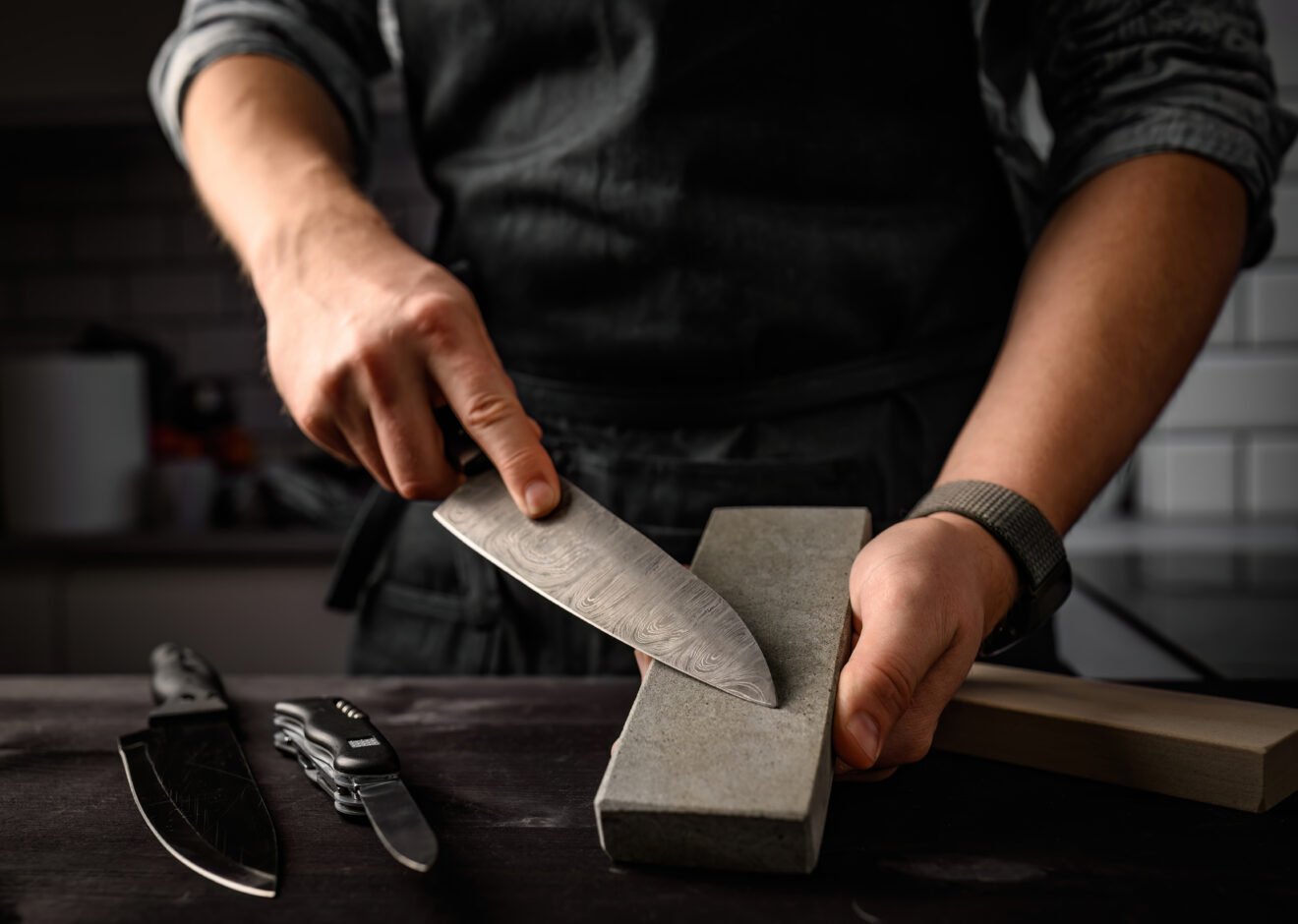 Sharpening Knife