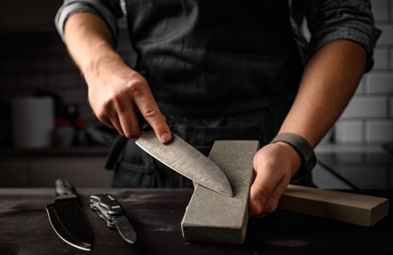 Sharpening Knife